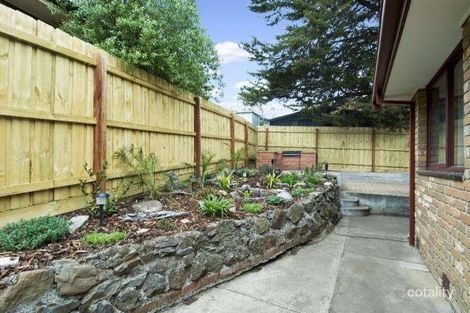 Property photo of 2 Stephanie Court Macleod VIC 3085