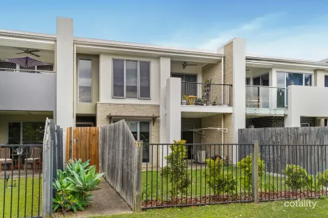 Property photo of 17 Summerview Avenue Yarrabilba QLD 4207