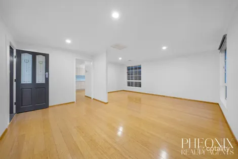 Property photo of 39 Banksia Crescent Hoppers Crossing VIC 3029