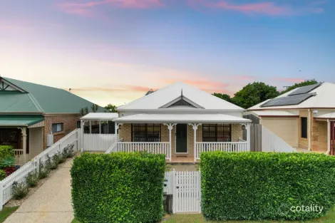 Property photo of 23 Liberty Crescent Springfield Lakes QLD 4300
