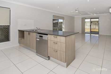 Property photo of 44 Roosevelt Loop Mount Louisa QLD 4814