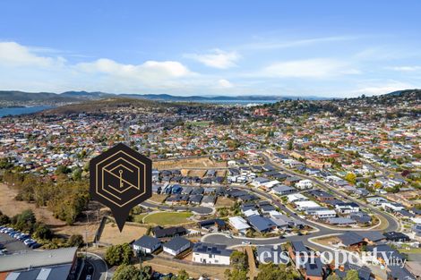 37 William Cooper Dr, New Town, TAS 7008
