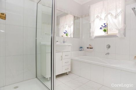 Property photo of 37 Carrington Boulevard Thomastown VIC 3074