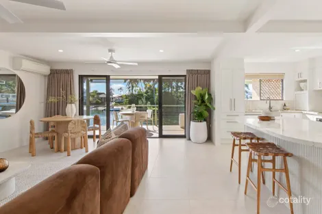 6/33-39 Hooker Bvd, Broadbeach Waters, QLD 4218