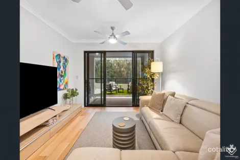 Property photo of 1 Great Hall Drive Miami QLD 4220