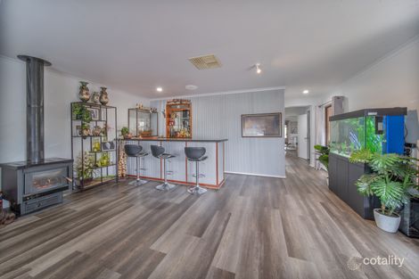 Property photo of 2 Firth Street California Gully VIC 3556