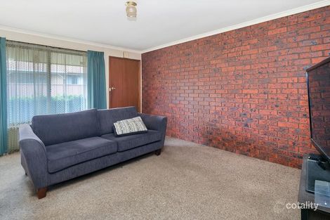 Property photo of 2/424 Forest Street Wendouree VIC 3355