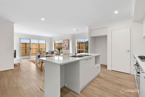Property photo of 9 Coquille Way Armstrong Creek VIC 3217
