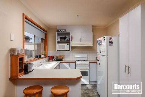 Property photo of 16 Cane Mews Seaford VIC 3198