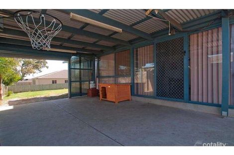 Property photo of 4 Katrina Court Carrum Downs VIC 3201