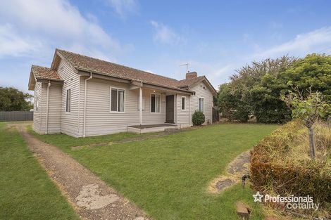 93 Ballarat Rd, Hamilton, VIC 3300