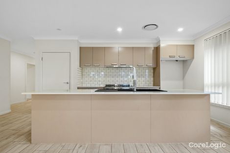 Property photo of 41 Dowie Drive Claymore NSW 2559