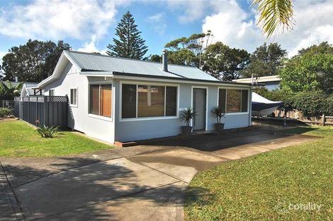 115 The Lake Cct, Culburra Beach, NSW 2540