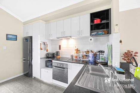 Property photo of 2/20 Grove Street West Little Grove WA 6330