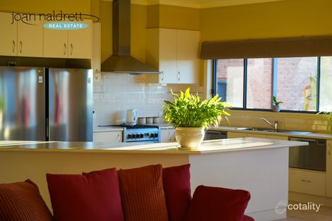 Property photo of 52 Ballara Drive West Wodonga VIC 3690