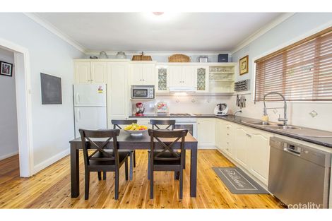 Property photo of 1/486 McKenzie Street Lavington NSW 2641