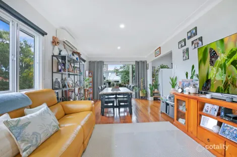Property photo of 90 Dickenson Street Carina QLD 4152