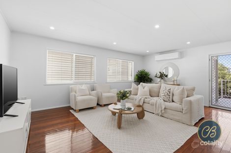 Property photo of 32 Lower Brighton Terrace Sandgate QLD 4017