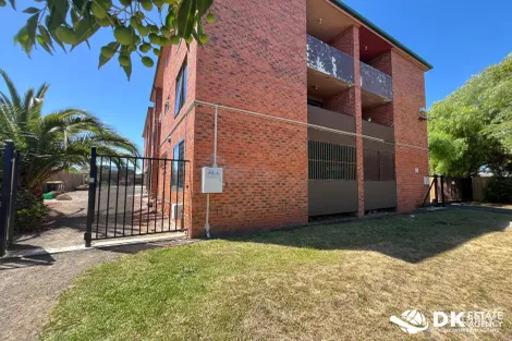 2/52a Forrest St, Albion, VIC 3020