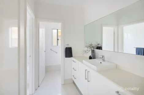 Property photo of 2B Goldsworthy Crescent Glenelg North SA 5045