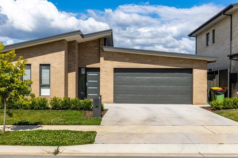 5 Carver St, Googong, NSW 2620