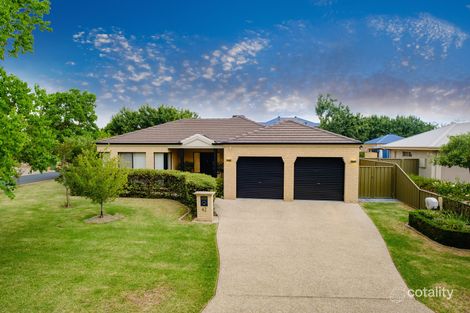 42 Jenny Wren Pl, East Albury, NSW 2640