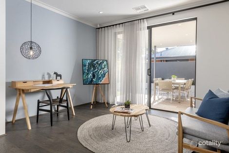 Property photo of 24 Lapis Road Treeby WA 6164