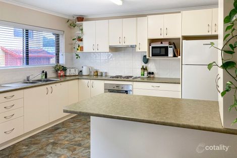 Property photo of 2/63 Nicklin Street Coorparoo QLD 4151