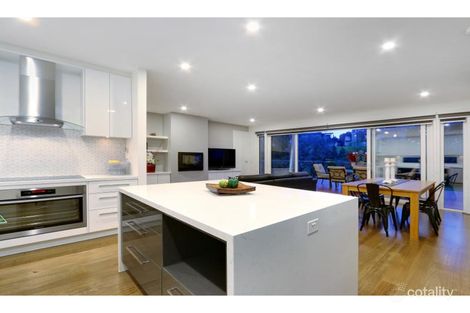 Property photo of 3A Marchington Avenue Mornington VIC 3931