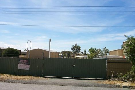 6 Burns Rd, Armadale, WA 6112