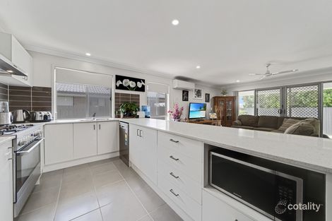 Property photo of 16 Surwold Way Loganlea QLD 4131