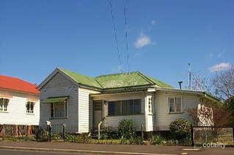 47 West St, Newtown, QLD 4350