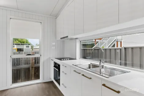56 Laura St, Clontarf, QLD 4019