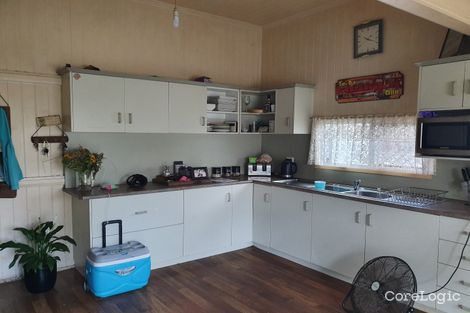 Property photo of 31 Wattle Avenue Warwick QLD 4370