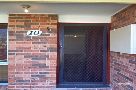 Property photo of 10 Hart Close Palmerston ACT 2913