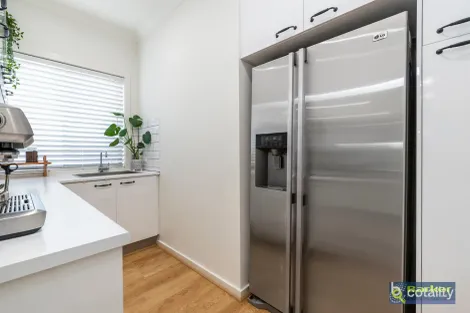 Property photo of 8 Hartley Walk Gawler East SA 5118