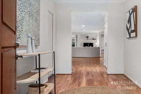 Property photo of 9 Middle Park Drive Point Cook VIC 3030
