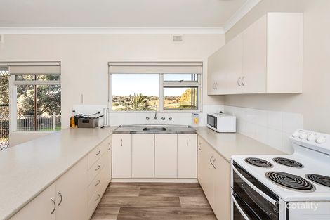 Property photo of 41 Parish Crescent Murray Bridge SA 5253