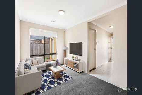 Property photo of 23 Dennerley Way Truganina VIC 3029