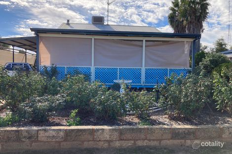 28 Johnston St, Wyalkatchem, WA 6485