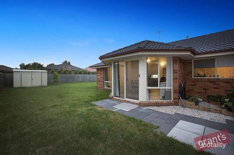 Property photo of 6 Camelia Way Pakenham VIC 3810