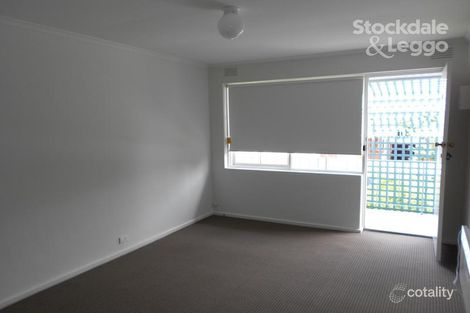 Property photo of 15/9 Park Avenue Glen Huntly VIC 3163