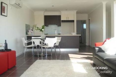 Property photo of 2/632 Barkly Street West Footscray VIC 3012