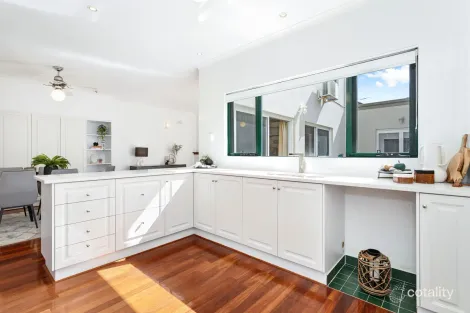 Property photo of 40 Mere View Way Subiaco WA 6008