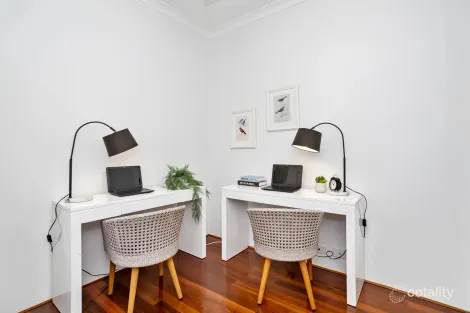 Property photo of 40 Mere View Way Subiaco WA 6008
