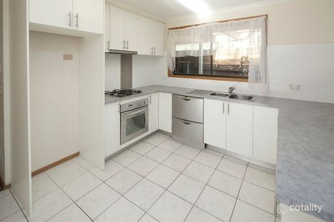 Property photo of 47 Lesdon Avenue Cranbourne VIC 3977