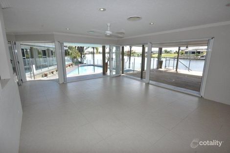Property photo of 33 Namatjira Court Broadbeach Waters QLD 4218