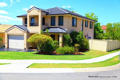 Property photo of 2 Wheat Place Horningsea Park NSW 2171