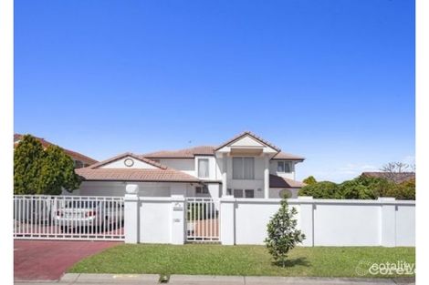 22 Santabelle Cres, Clear Island Waters, QLD 4226