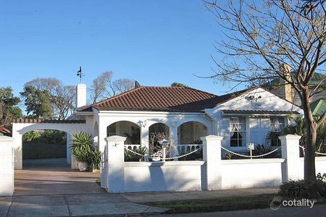 Property photo of 1 Geneva Road Alphington VIC 3078